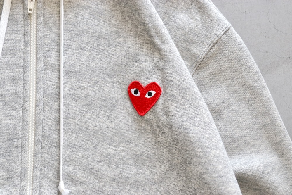 PLAY COMME des GARCONS(プレイ コム デ ギャルソン