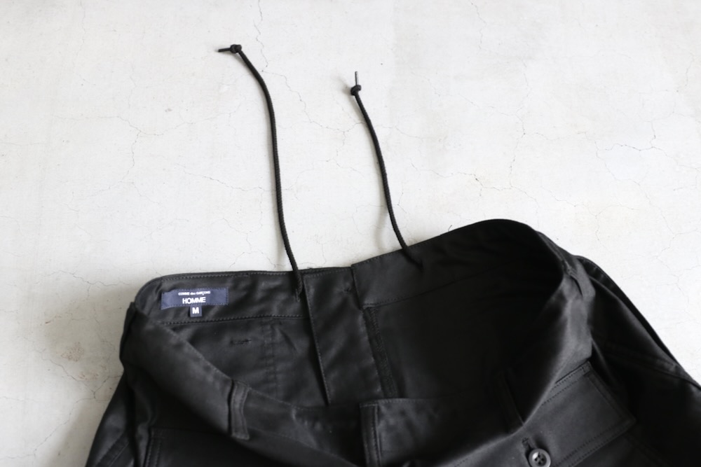 極美品AD2024 COMMEdesGARCONSコムコムサテンパンツブラックS COMME des GARCONS HOMME (コム デ ギャルソン・オム) 