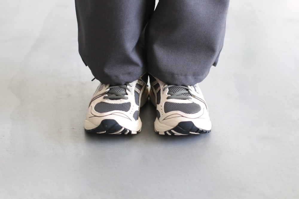 ASICS (å) "GEL-KAYANO 14 TRUFFLE GREY / OATMEAL"