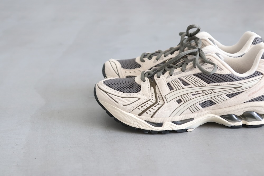 ASICS (å) "GEL-KAYANO 14 TRUFFLE GREY / OATMEAL"