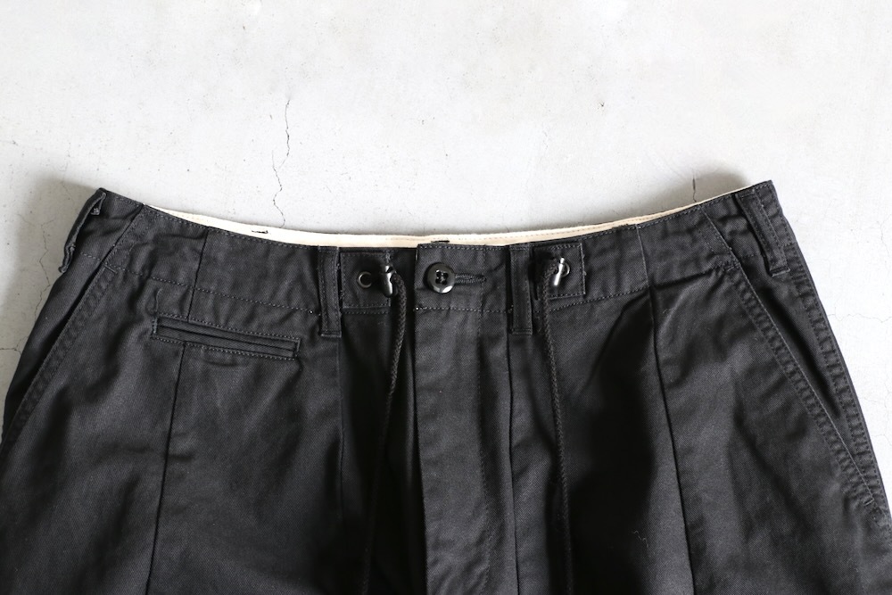 Needles(ˡɥ륺) "H.D. Pant - Military"