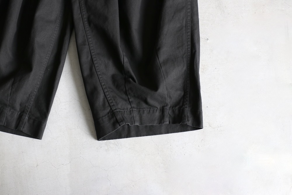 Needles(ˡɥ륺) "H.D. Pant - Military"