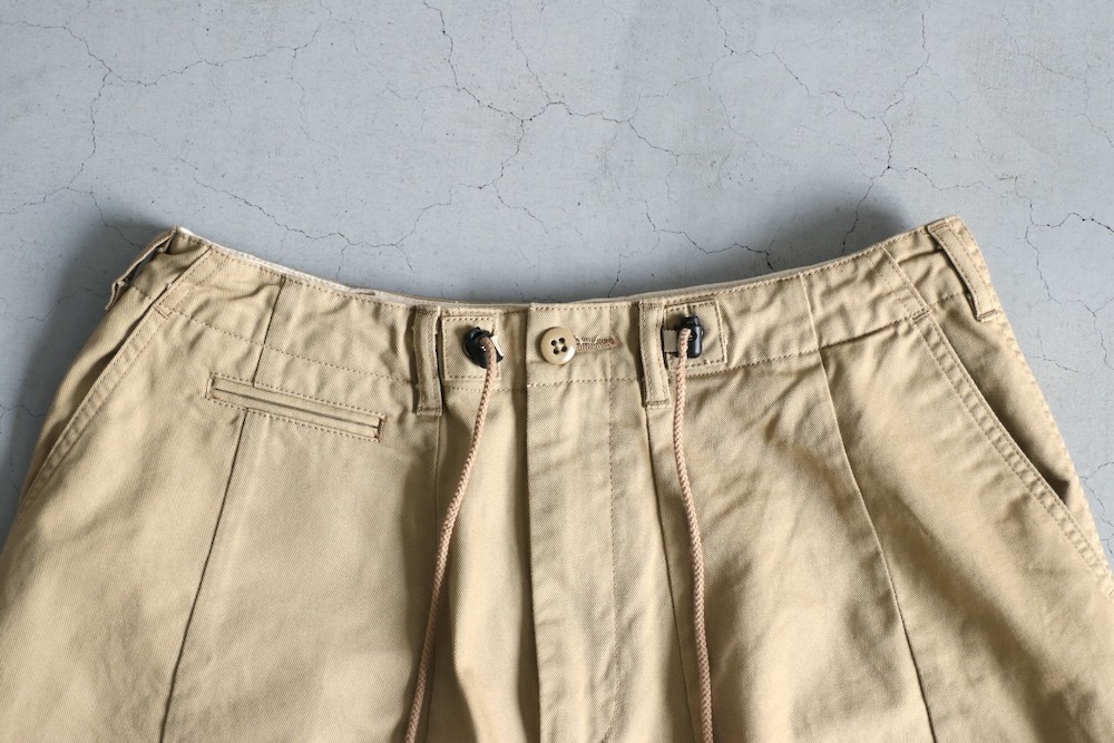 Needles(ˡɥ륺) "H.D. Pant - Military"