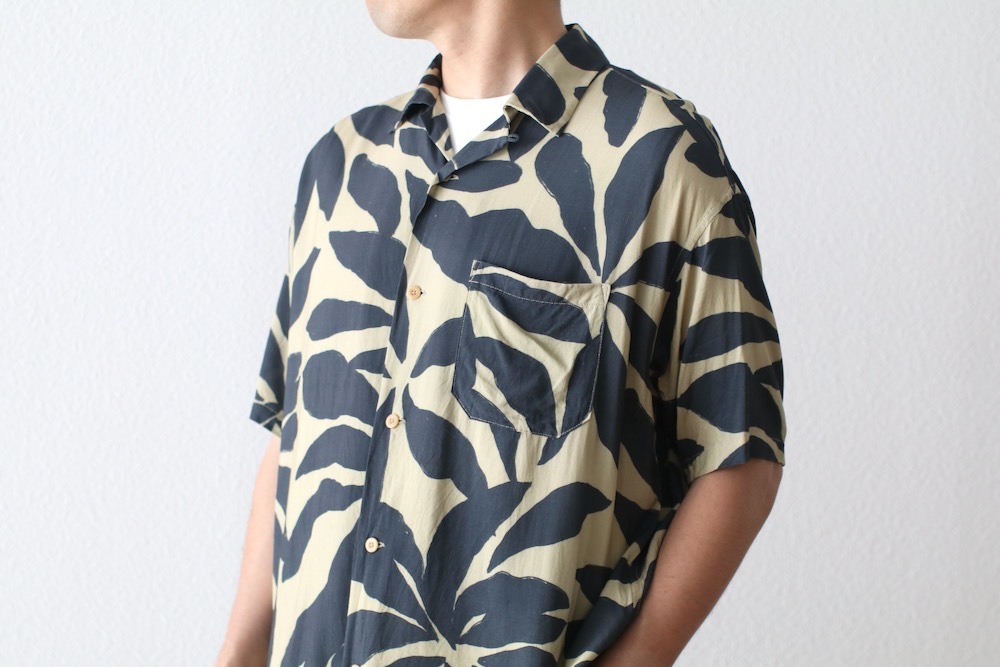 ts(s) (�ƥ�����������) "Open Collar Short Sleeve Shirt -Leaf Print Viscose Cloth-"