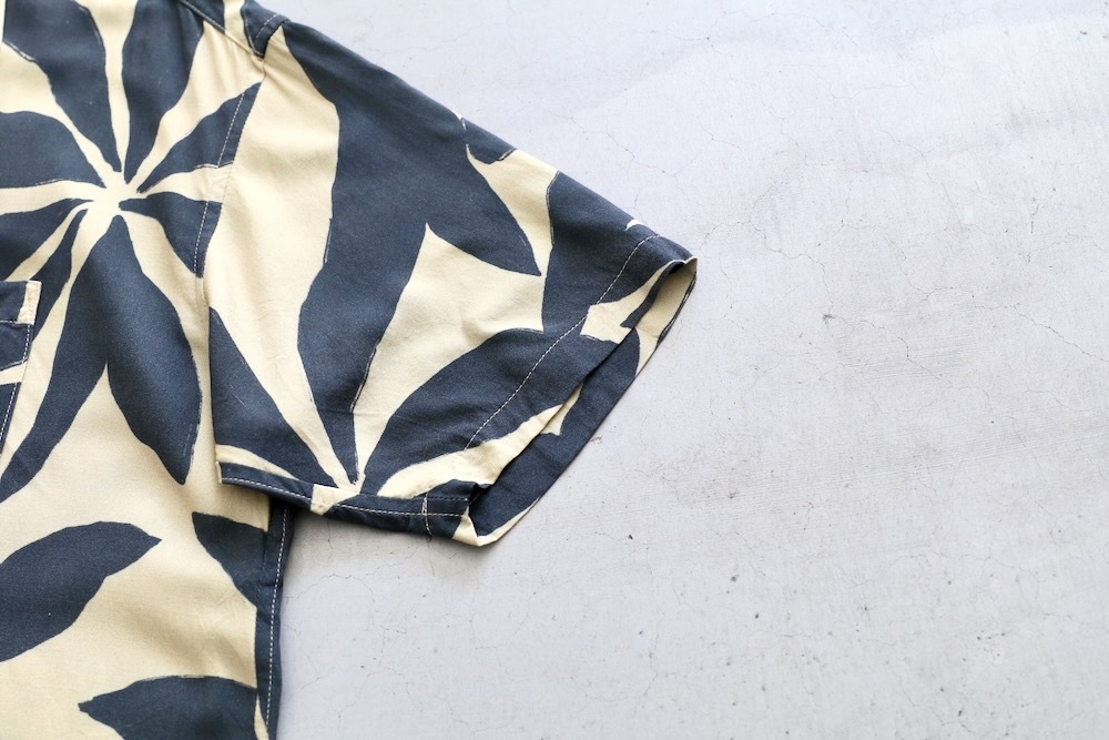 ts(s) (�ƥ�����������) "Open Collar Short Sleeve Shirt -Leaf Print Viscose Cloth-"