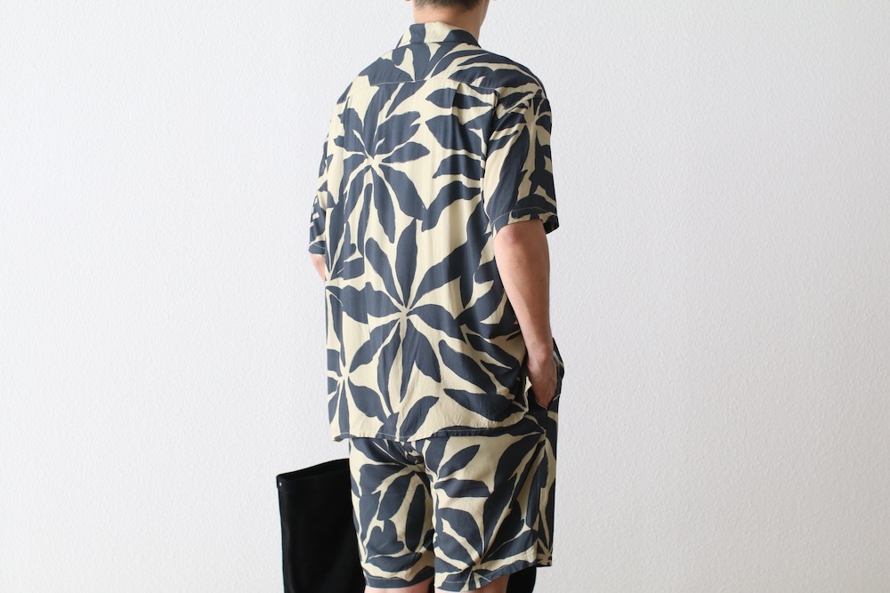 ts(s) (�ƥ�����������) "Open Collar Short Sleeve Shirt -Leaf Print Viscose Cloth-"