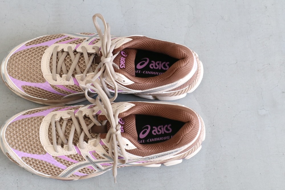ASICS (�����å���) "GEL-CUMULUS 16"