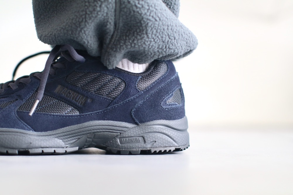 ��limited��FreshService �� Magnum Uniform Service Trainer (�ե�å��奵���ӥ� �� �ޥ��ʥ��˥ե����ॵ���ӥ��ȥ졼�ʡ�) "FreshService_MAGNUM UNIFORM SERVICE TRAINER"