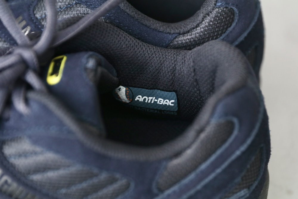 ��limited��FreshService �� Magnum Uniform Service Trainer (�ե�å��奵���ӥ� �� �ޥ��ʥ��˥ե����ॵ���ӥ��ȥ졼�ʡ�) "FreshService_MAGNUM UNIFORM SERVICE TRAINER"