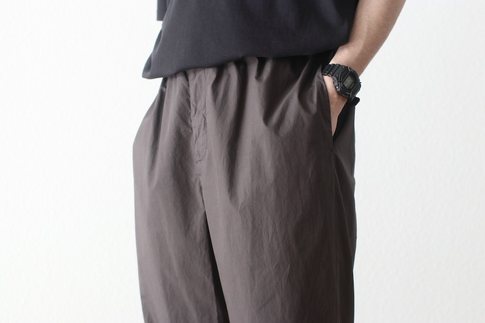 ATON (ȥ) "COTTON LAWN WIDE EASY PANTS"