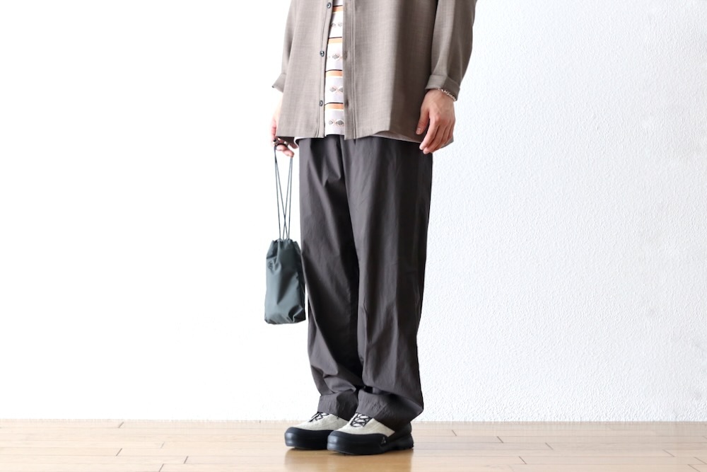 ATON (ȥ) "COTTON LAWN WIDE EASY PANTS"