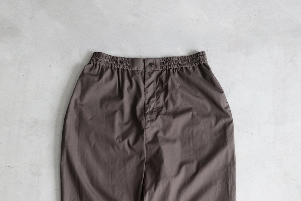 ATON (ȥ) "COTTON LAWN WIDE EASY PANTS"