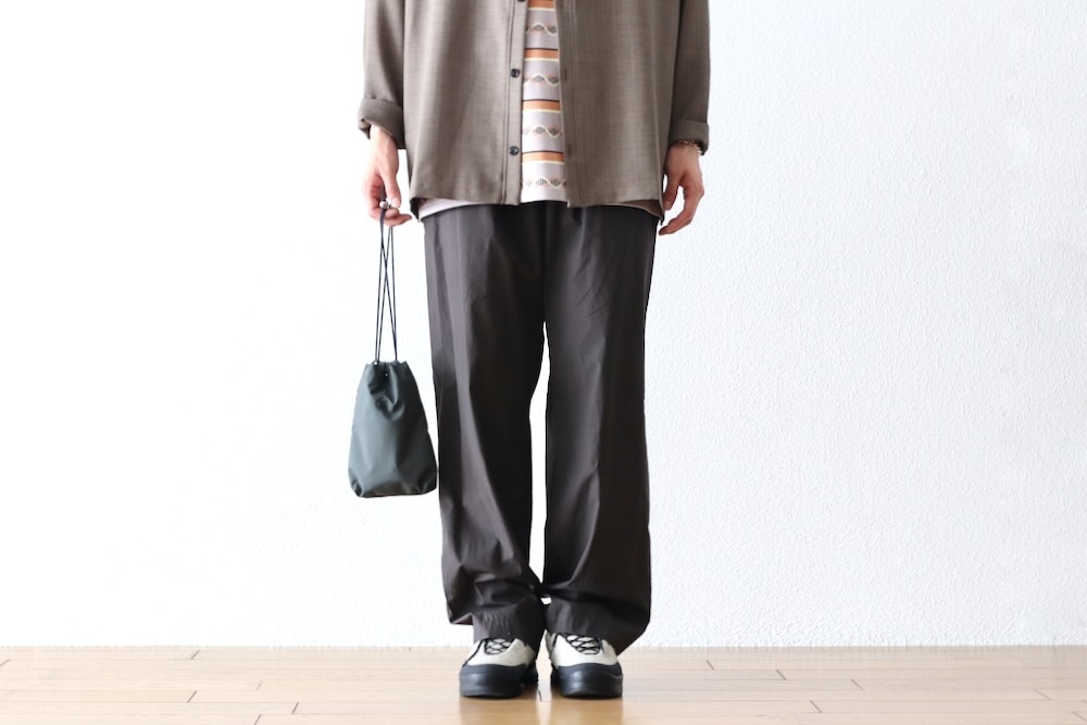 ATON (ȥ) "COTTON LAWN WIDE EASY PANTS"