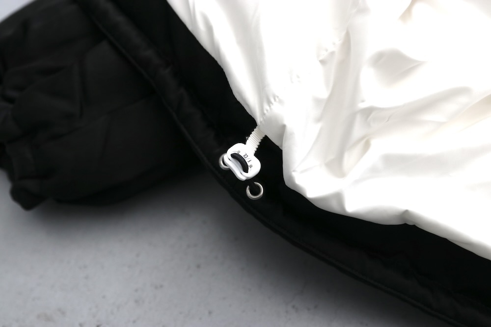 ��limited��F/CE. �� DIGAWEL (���� �������� �� �ǥ���������) "Puffer Jacket"