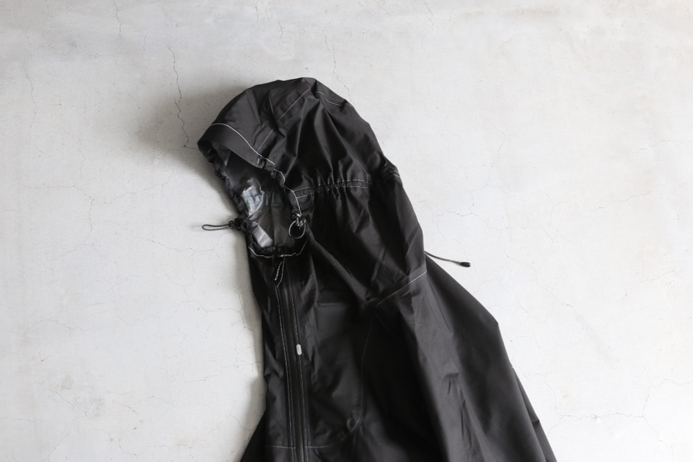 and wander(ɥ) "3L UL rain jacket"