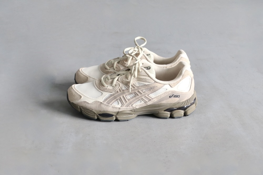ASICS (å) "GEL-NYC (GLACIER GREY/GRAVELCREAM/PUTTY)"