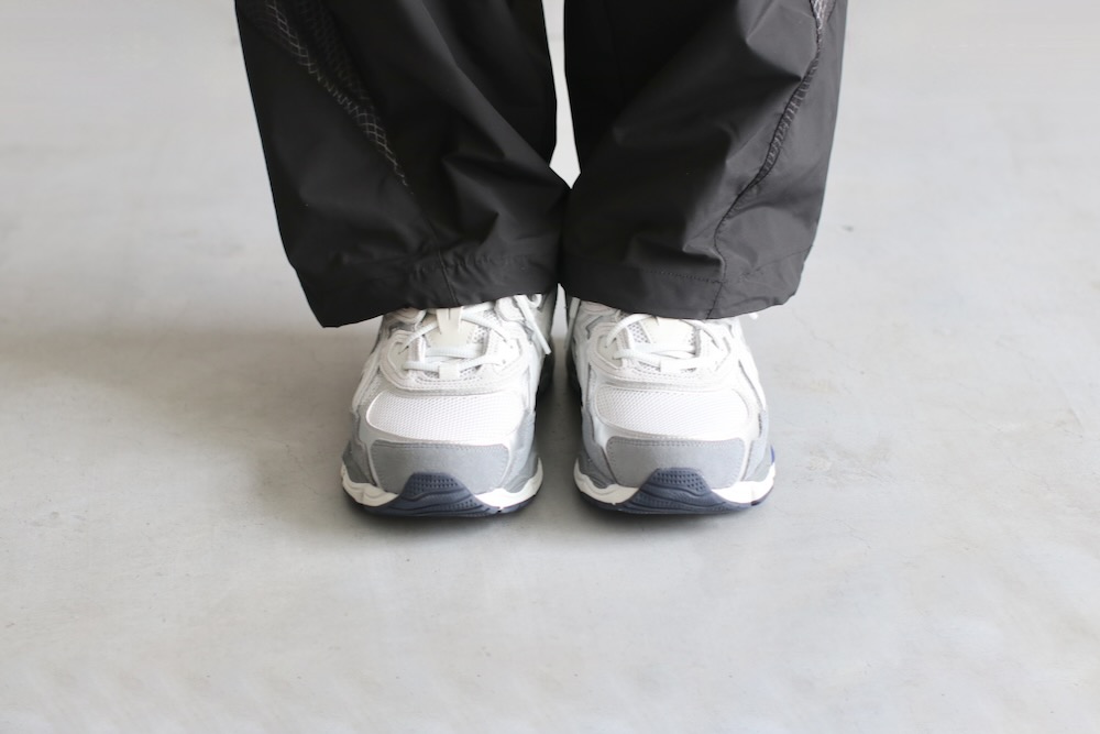 ASICS (å) "GEL-NYC (GLACIER GREY/GRAVELCREAM/PUTTY)"