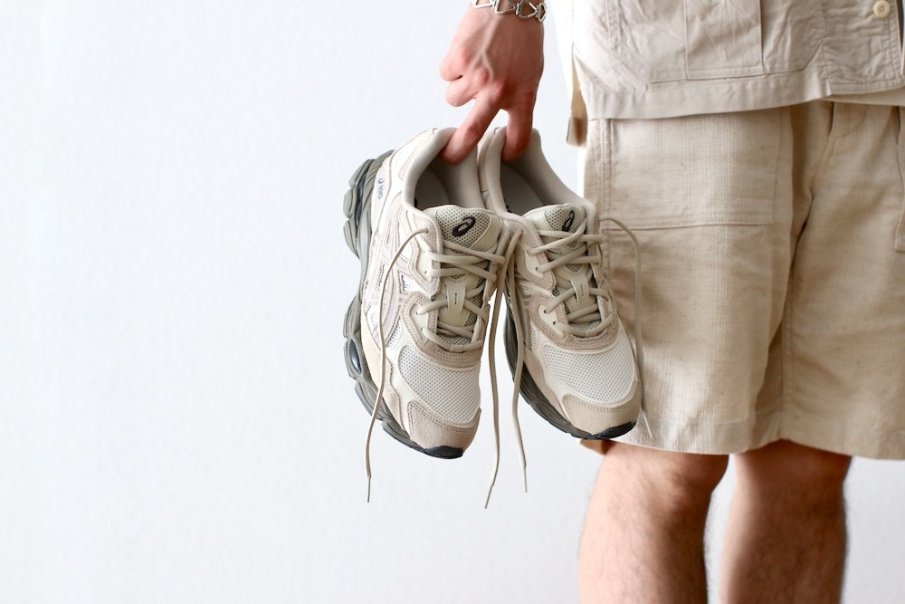 ASICS (å) "GEL-NYC (GLACIER GREY/GRAVELCREAM/PUTTY)"