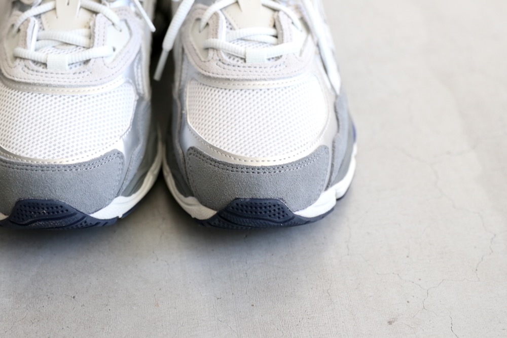ASICS (å) "GEL-NYC (GLACIER GREY/GRAVELCREAM/PUTTY)"