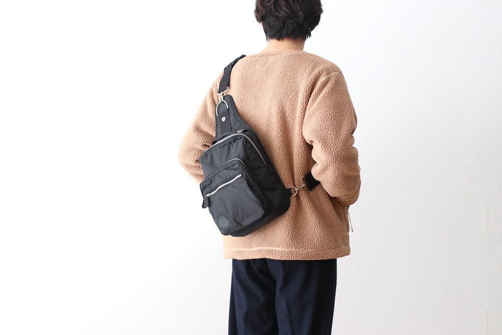 ��limited��VAINL ARCHIVE �� POTR(�������ʥ� ���������� �� �ԡ� ���� �ƥ��� ������) "SLING  SHOULDER BAG"