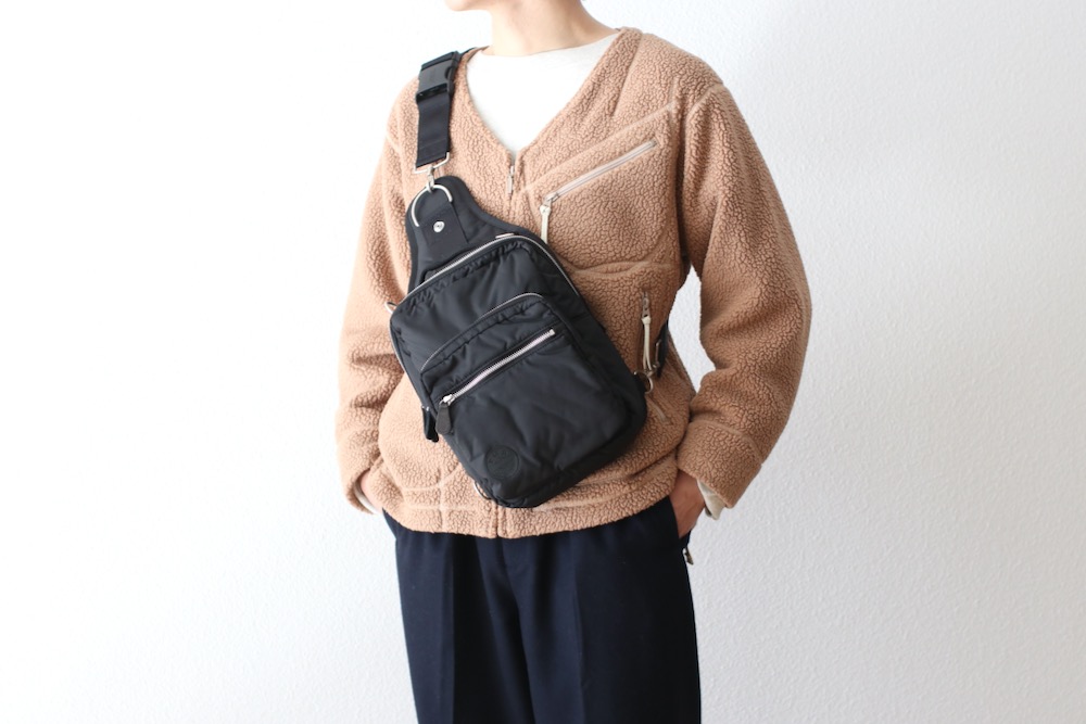 ��limited��VAINL ARCHIVE �� POTR(�������ʥ� ���������� �� �ԡ� ���� �ƥ��� ������) "SLING  SHOULDER BAG"