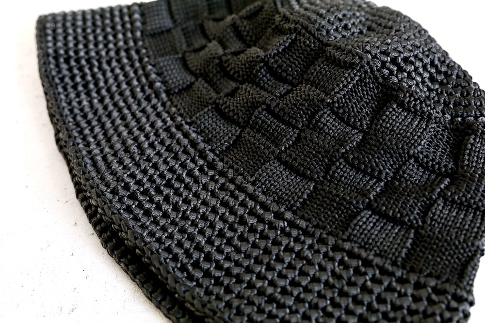KIJIMA TAKAYUKI(������ �����業) "POLY KNIT BUCKET HAT (CHECKERBOAD)"