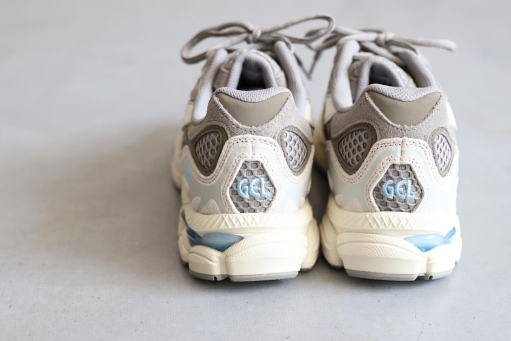 ASICS (アシックス) 
