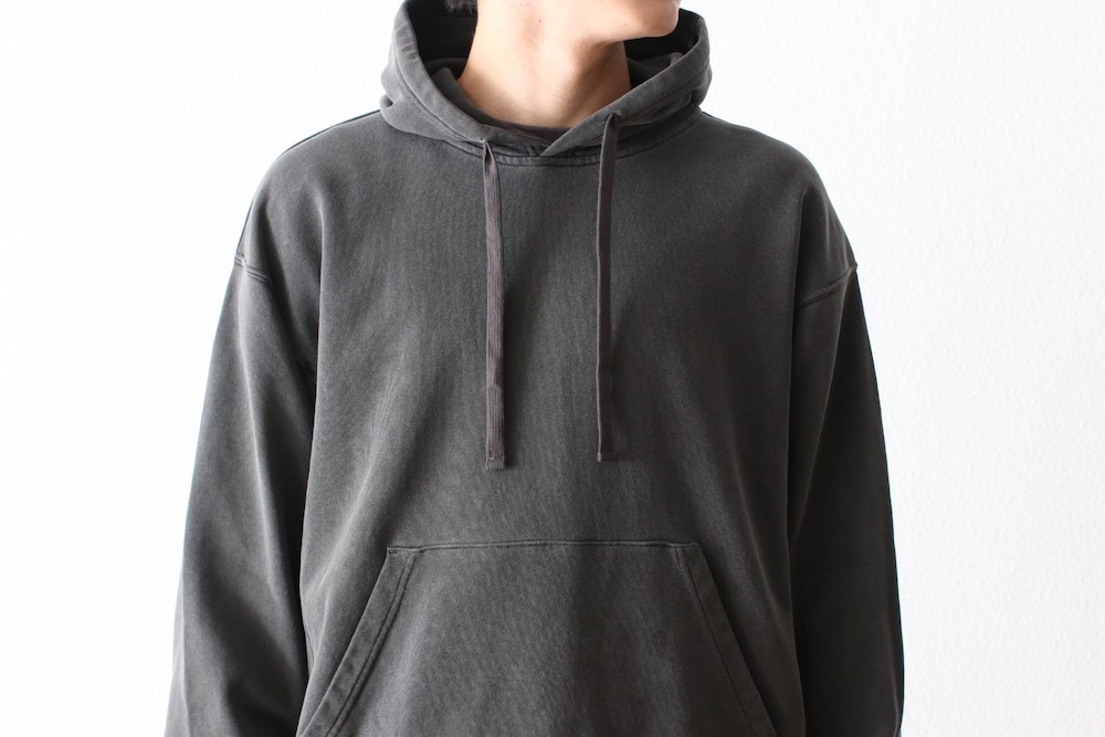 EVCON (���ӥ���) "PIGMENT SWEAT PARKA"