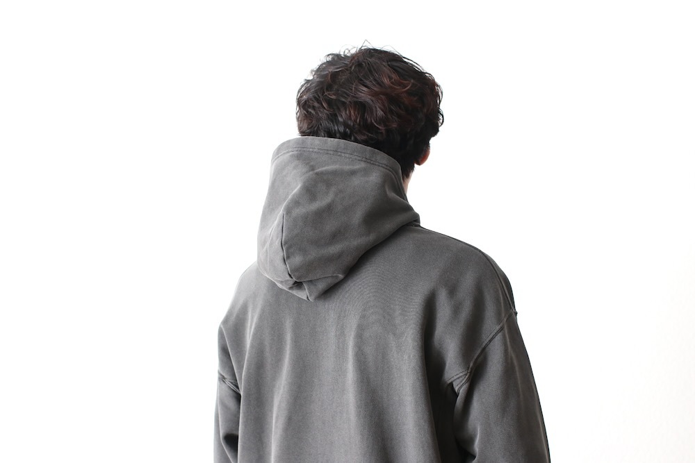 EVCON (���ӥ���) "PIGMENT SWEAT PARKA"