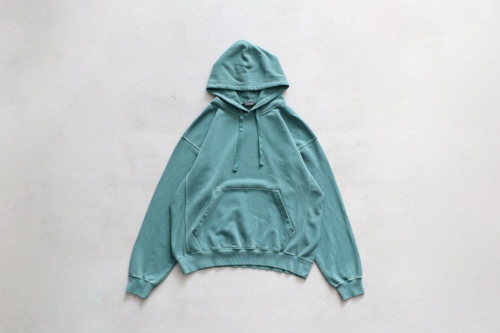 EVCON (���ӥ���) "PIGMENT SWEAT PARKA"