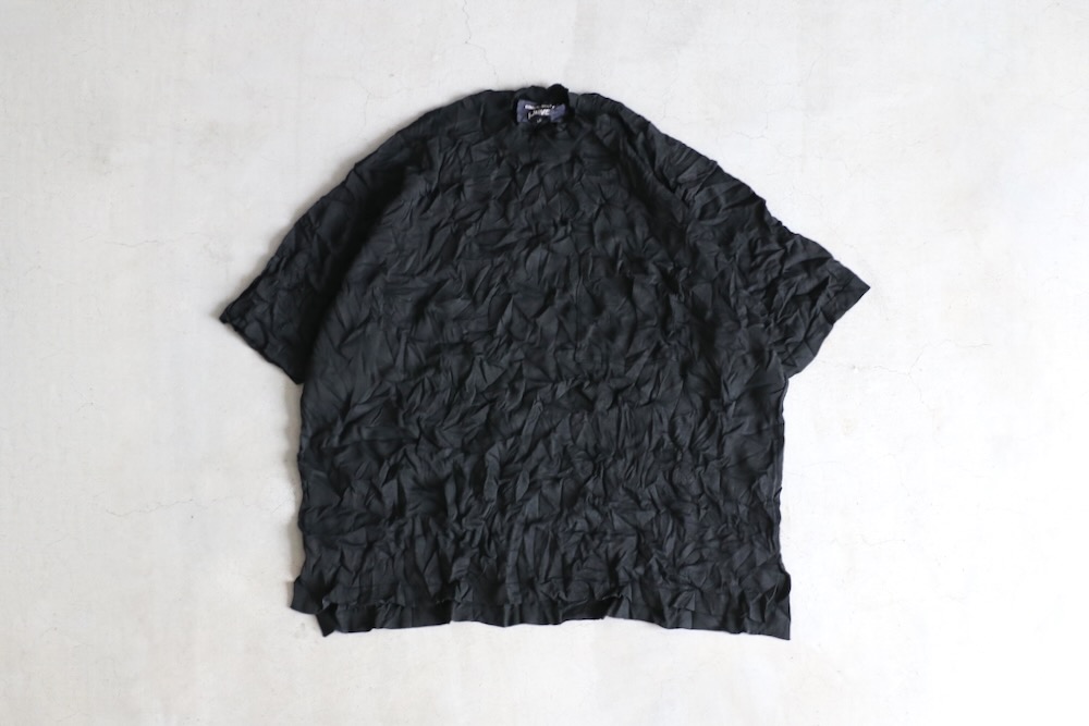 COMME des GARCONS HOMME(���� �� ����륽�󡦥���) "�����ƥ����ʥ���ù� Crinkled Sweater HQ-N006-051"