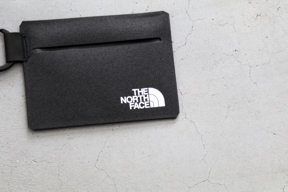 THE NORTH FACE (�� �Ρ��� �ե�����) "Pebble Smart Case"