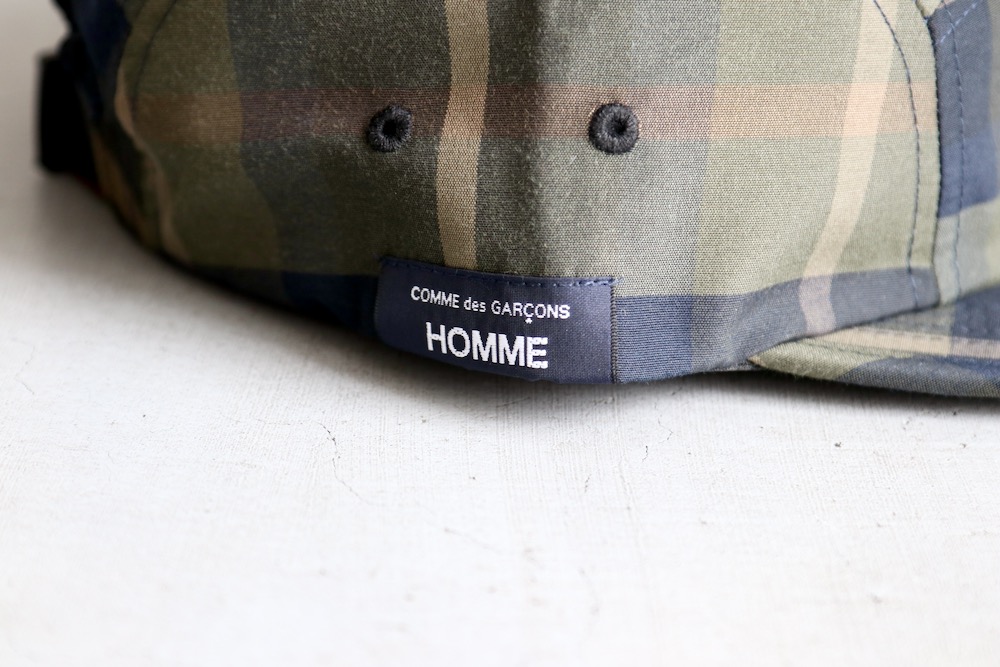 ��4.3 Release / limited��COMME des GARCONS HOMME �� BRIEFING(���� �� ����륽�󡦥��� �� �֥꡼�ե���) "�ʥ����ƥ�����å�����å� HQ-K602-051"