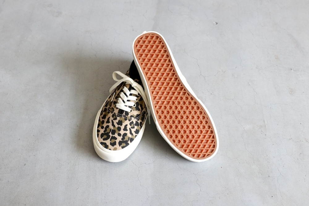 ��unisex��VANS(������) "Authentic -LEOPARD BLACK/INCENSE- "