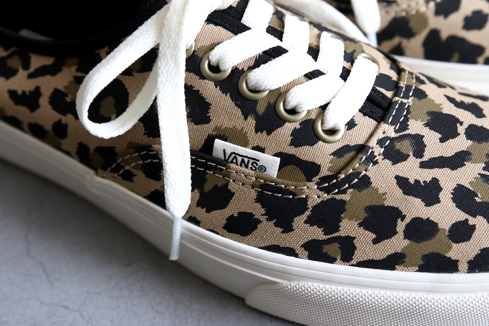 ��unisex��VANS(������) "Authentic -LEOPARD BLACK/INCENSE- "