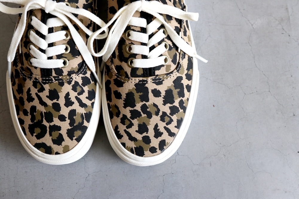 ��unisex��VANS(������) "Authentic -LEOPARD BLACK/INCENSE- "