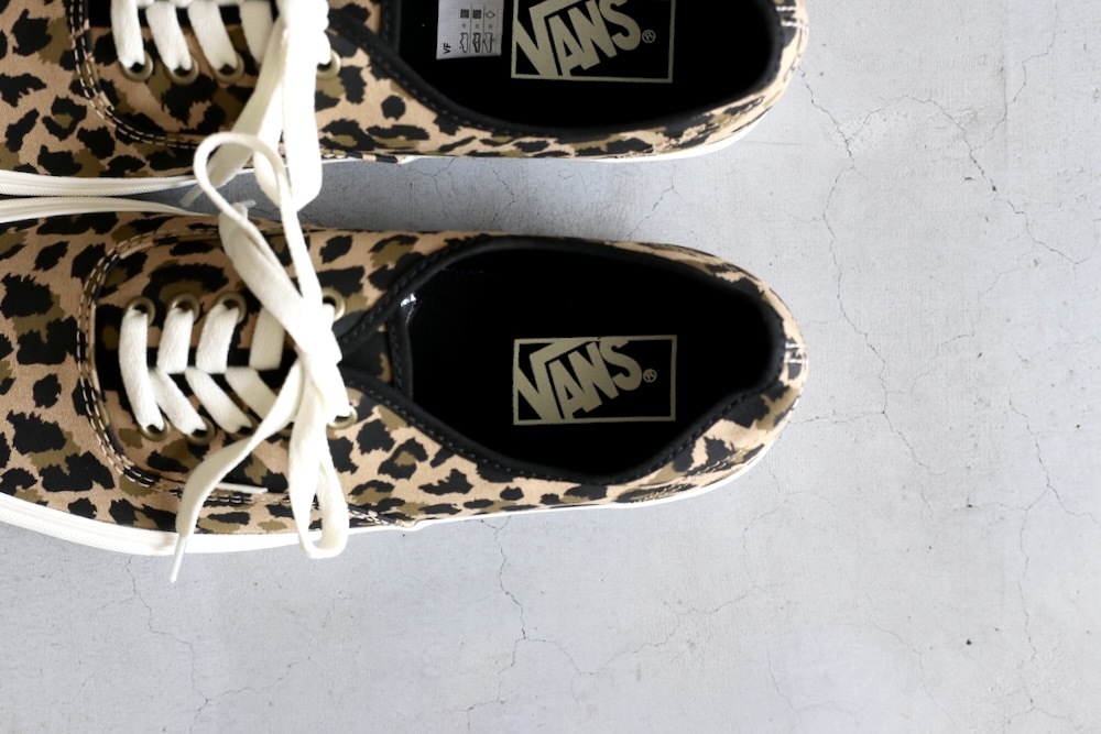 ��unisex��VANS(������) "Authentic -LEOPARD BLACK/INCENSE- "