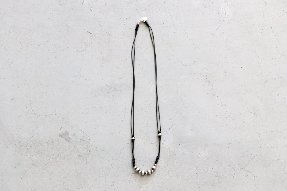 ��ͽ���ʡ�Indian Jewelry (����ǥ����� ���奨�꡼) "Leather Navajo Pearls Necklace 57cm / 58cm -ERICKA NICOLAS BEGAY-"