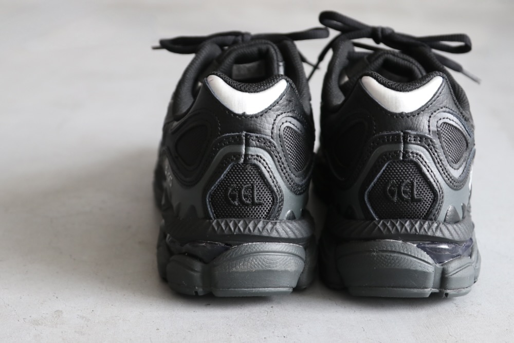 ASICS (�����å���) "GEL-NYC -Black/Black-"