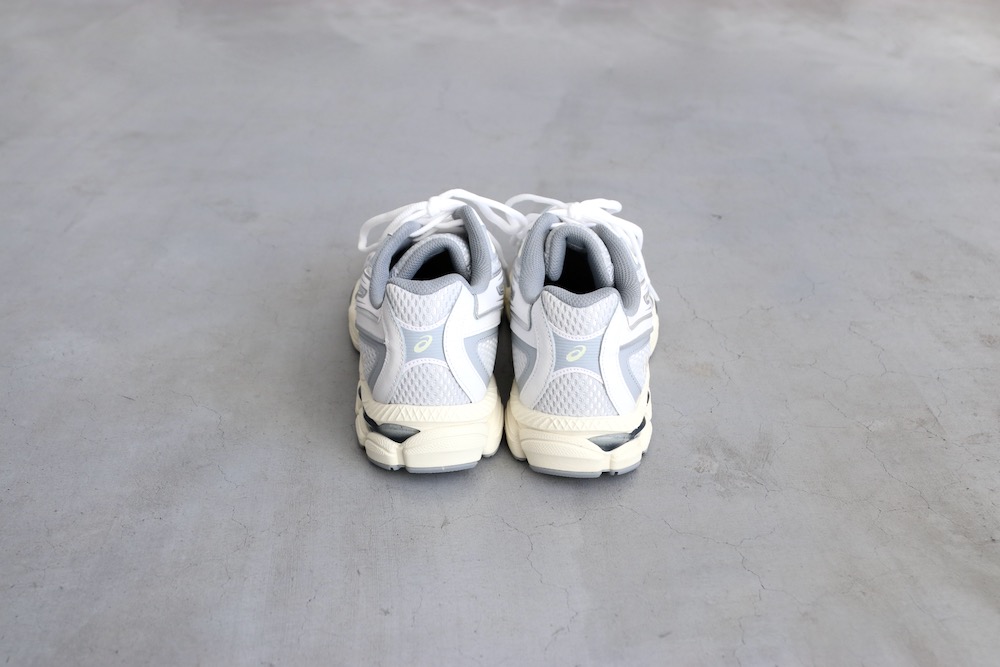 ASICS (å) "GEL-NYC 2055"