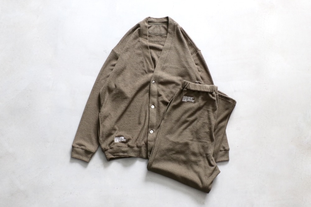 2_000000023260.jpg?1767772449