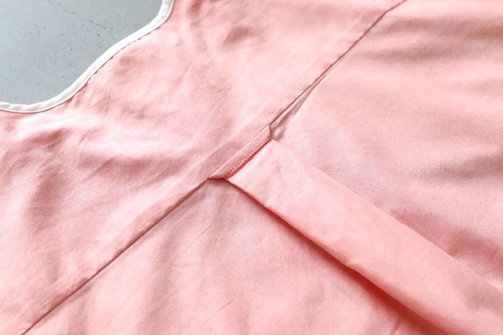 HENLEY NECK DEPARTMENT(ヘンリーネック デパートメント) 