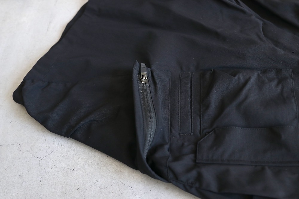 ACRONYM(˥) "SP29-M LIGHTSHELL NYLON STRETCH SHORT PANT (STRAIGHT FIT)"