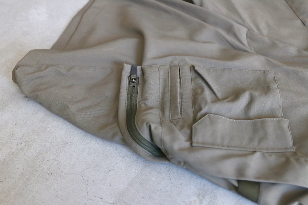 ACRONYM(˥) "SP29-M LIGHTSHELL NYLON STRETCH SHORT PANT (STRAIGHT FIT)"