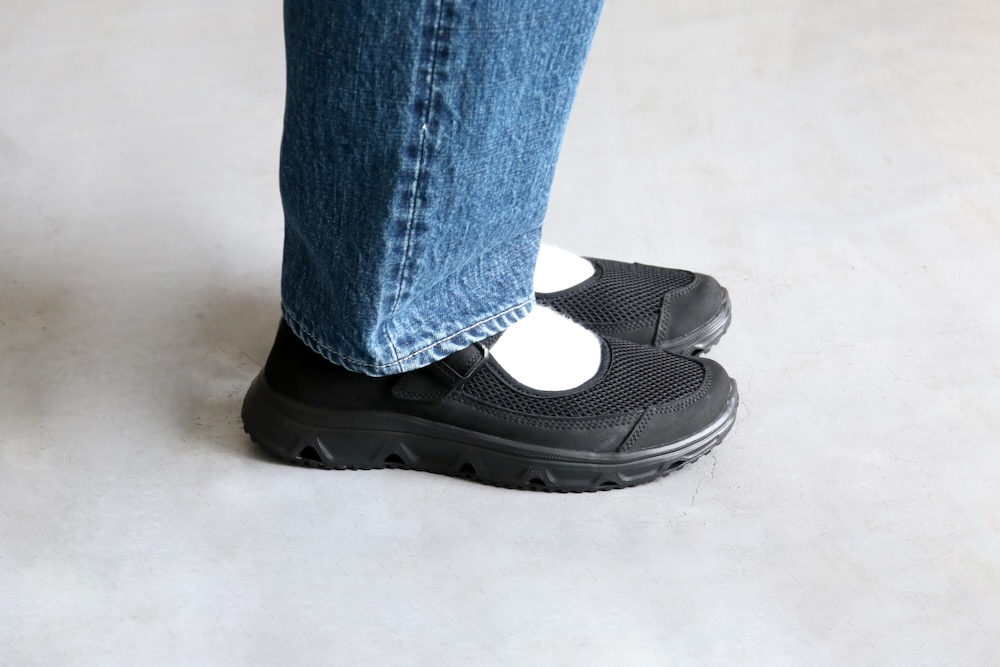 SALOMON() "RX MARIE-JEANNE Black / Black / Black"