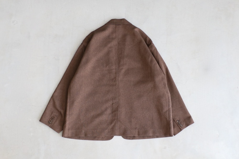 9_000000023261.jpg?1758270396