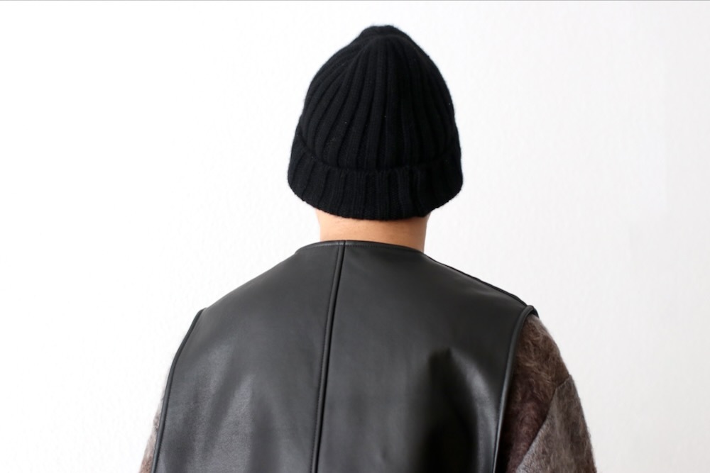 ssstein(奿) "BONDED LEATHER VEST"