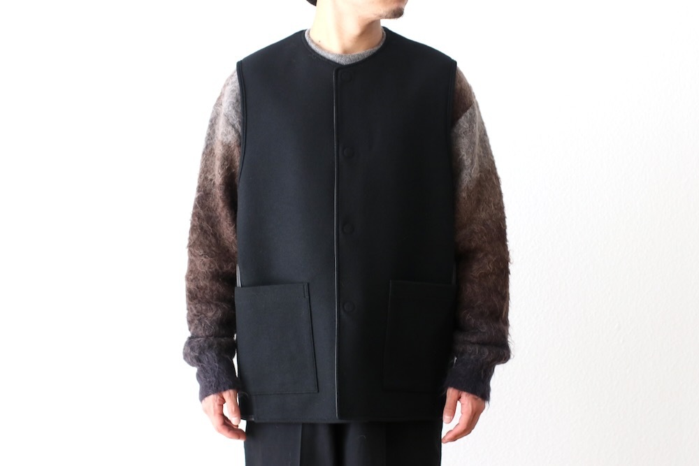 ssstein(奿) "BONDED LEATHER VEST"