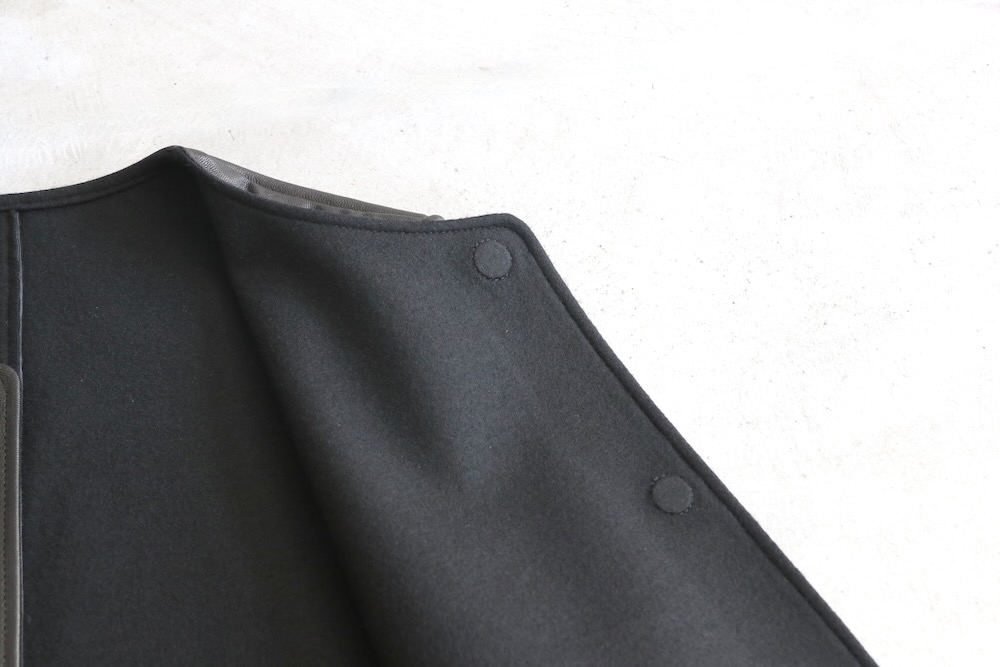 ssstein(奿) "BONDED LEATHER VEST"