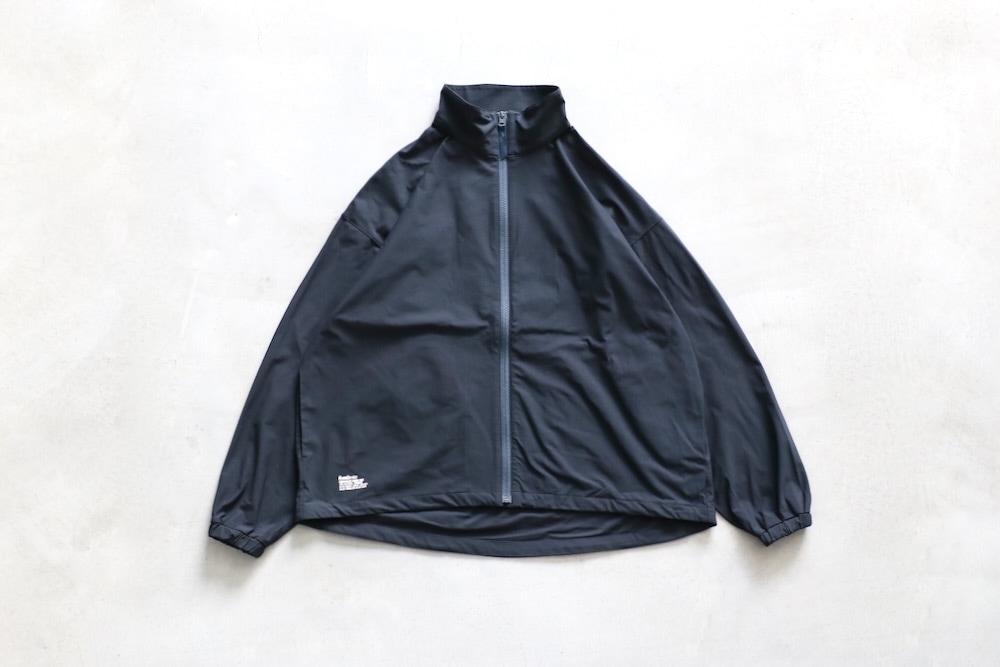 FreshService(�ե�å��奵���ӥ�) "CORPORATE TRACK SUIT"